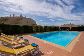 Villa Lorenzo - walking distance to beach